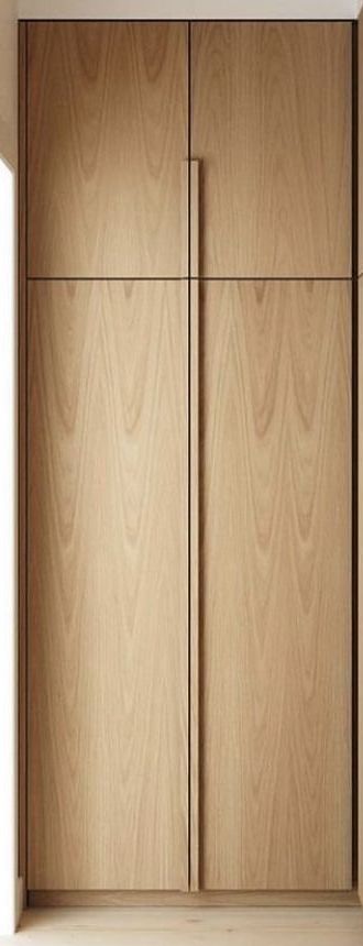 End wardrobe with long pulls