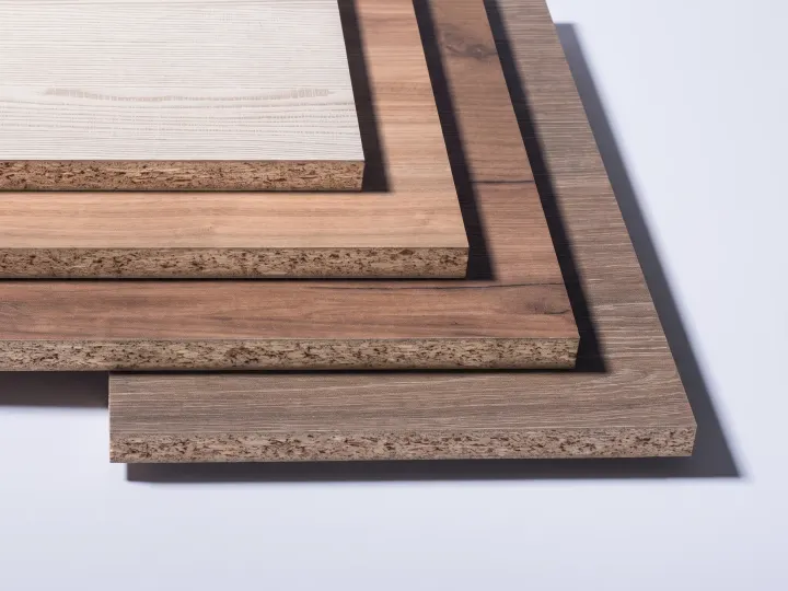 Melamine-faced chipboard panels in oak and walnut decors